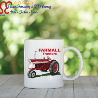 Farmall 560 11 ounce Mug